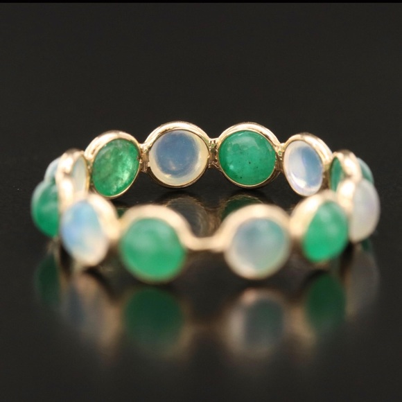 14kt Yellow Gold Emerald & Opal Eternity Band - Picture 4 of 7